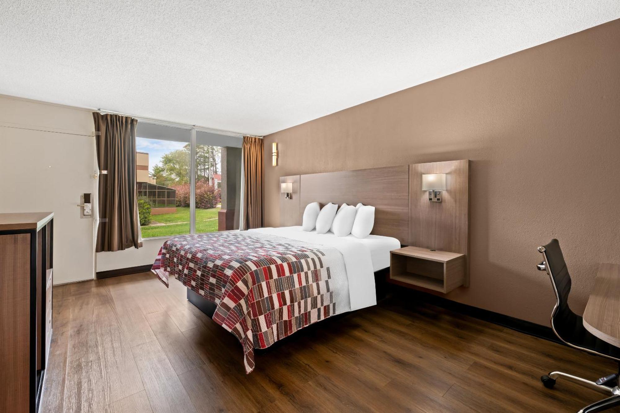 Red Roof Inn Charlotte - Airport Exterior foto